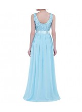 Elegantes hellblaues Abendkleid